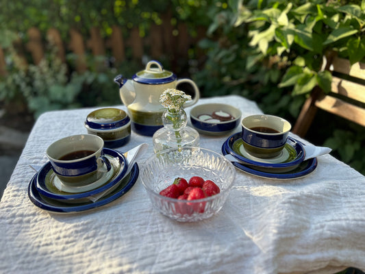 Kahvisetti (kahvikannu, kahvikupit & aluslautaset x 4kpl, sokerikko, kulho) Elisabeth, Rörstrand